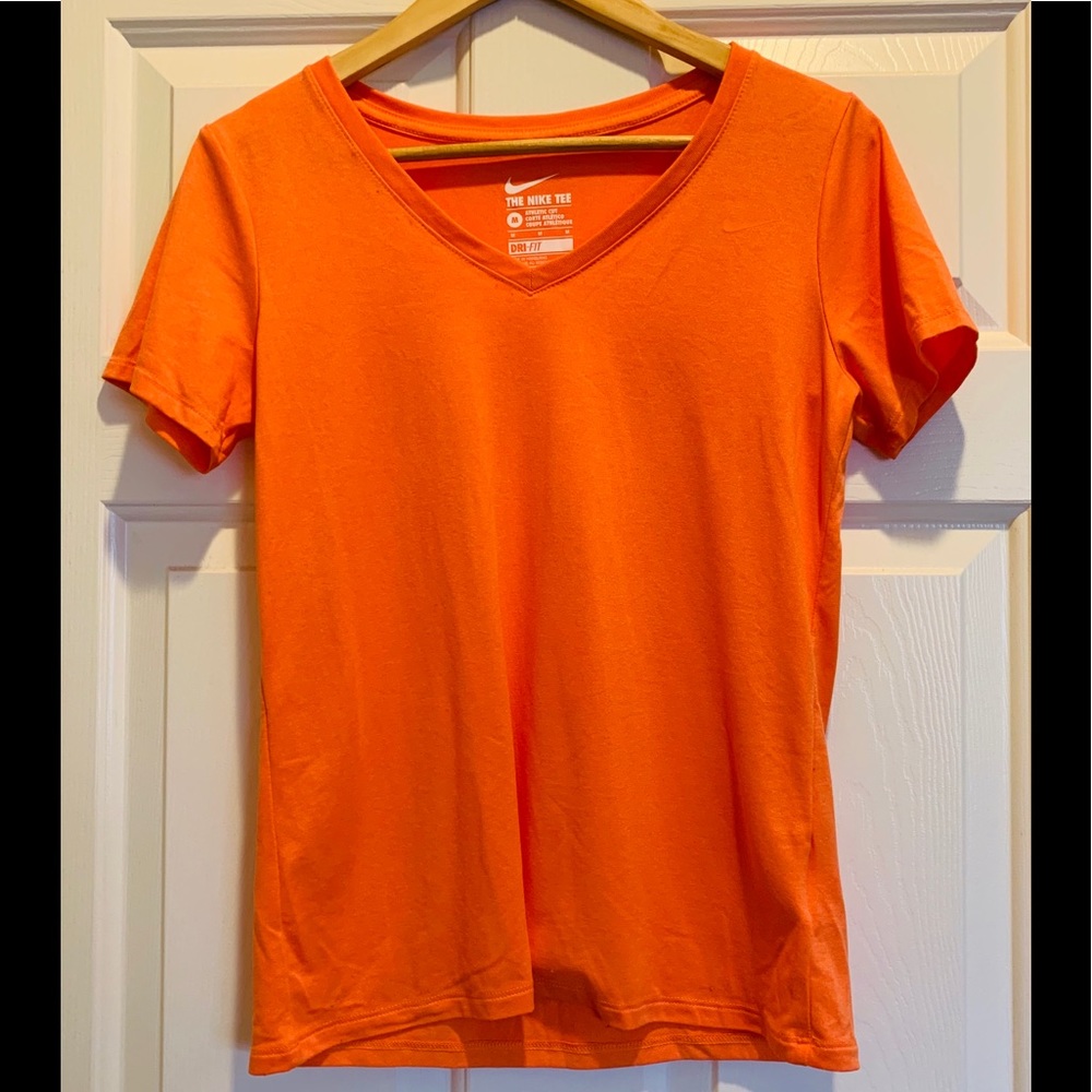 Nike Women’s DriFit Shirt